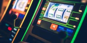 High-Volatility Slot Machines